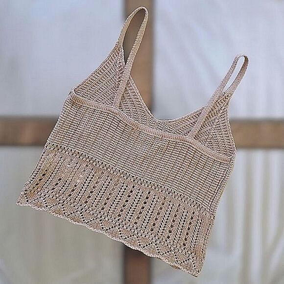 Streetwear Society beige crochet v-neck crop tank size S - Picture 5 of 11